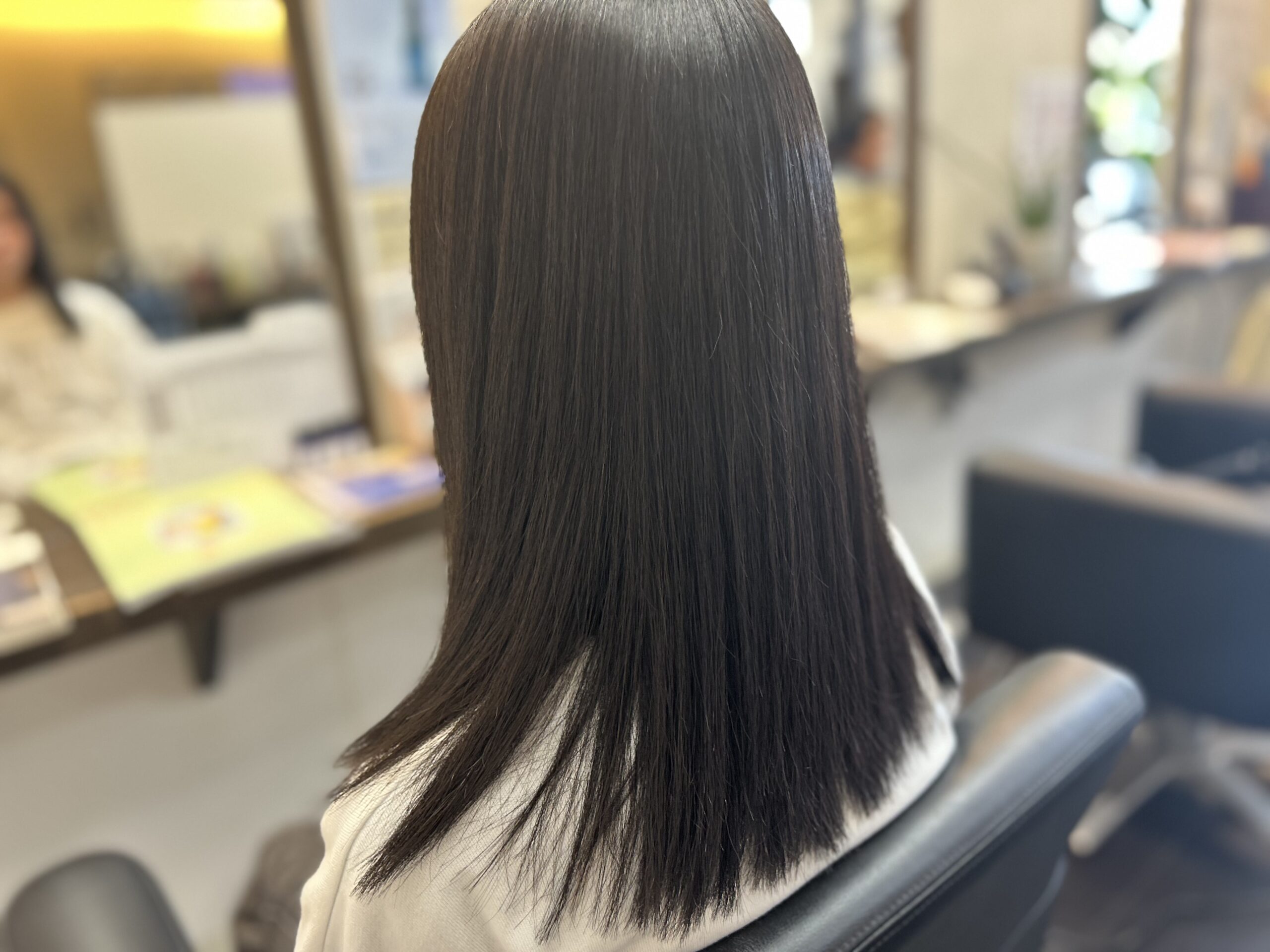 ㊗️中学校御卒業　人生初ストレートパーマ